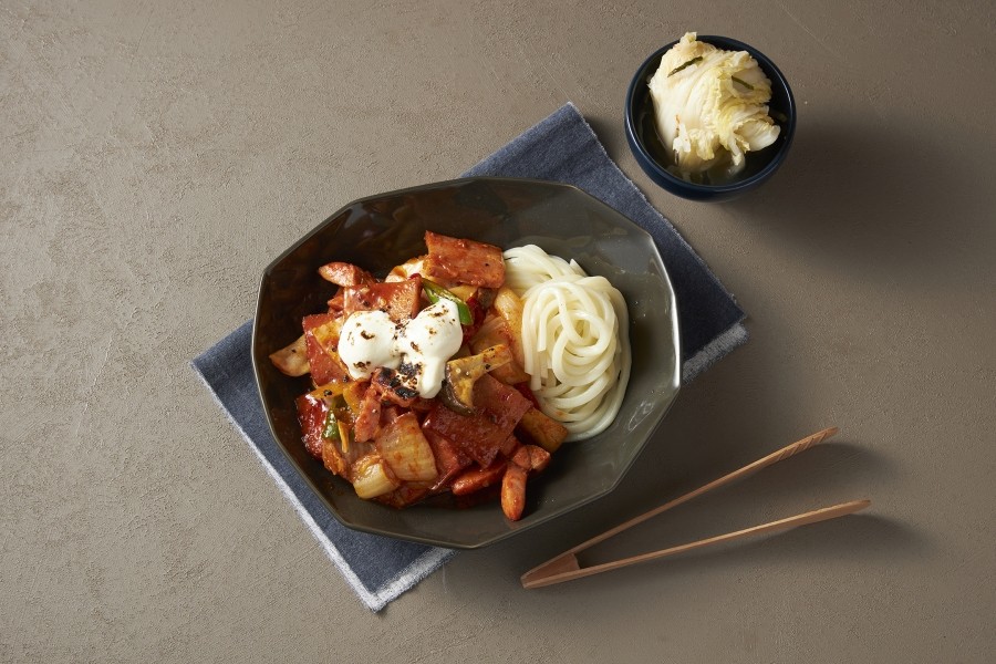 백김치부대볶음
